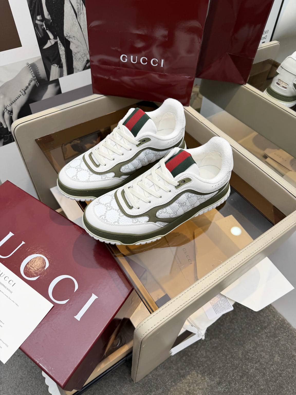 0042 Sneaker